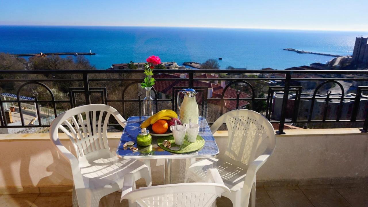 Апартаменти Свети Георги - Saint George Apartments Kavarna Extérieur photo