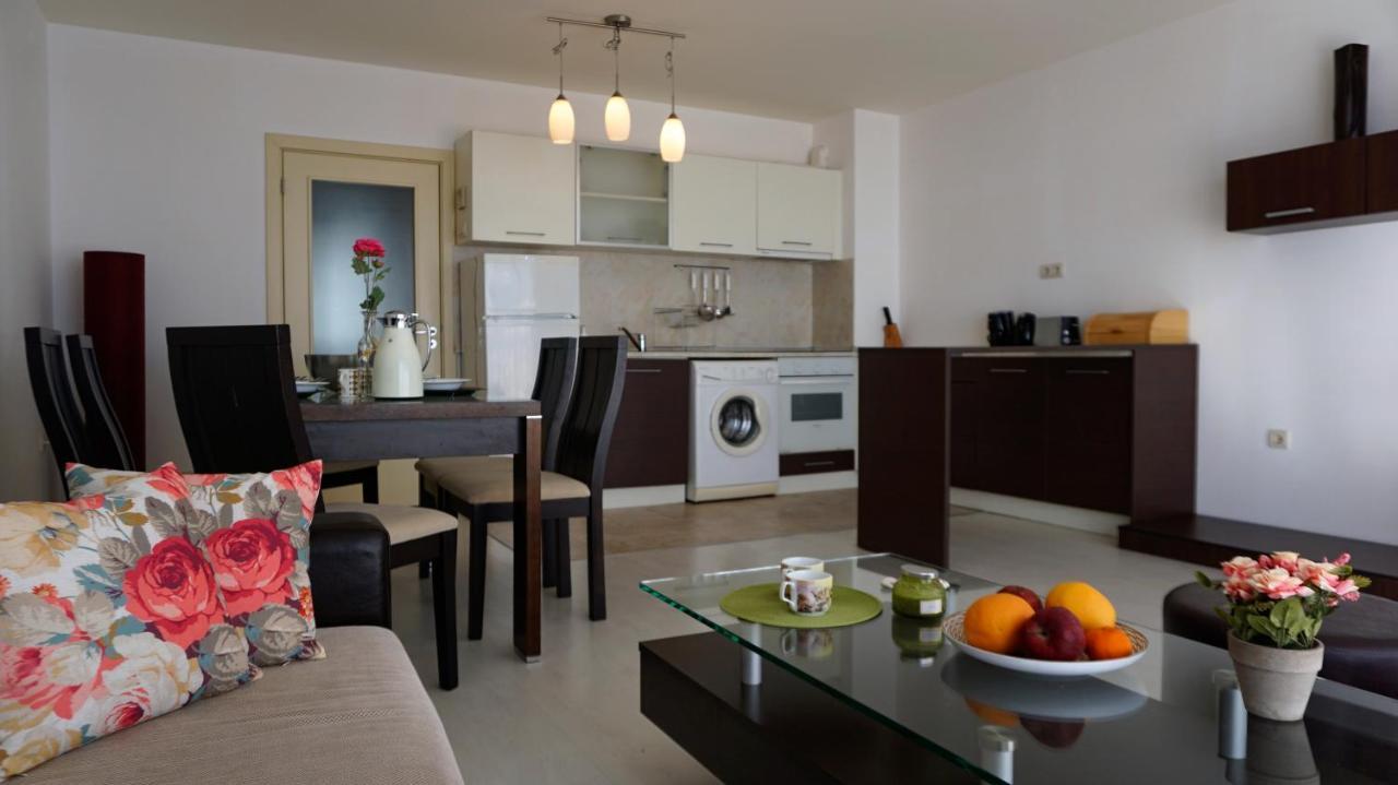 Апартаменти Свети Георги - Saint George Apartments Kavarna Extérieur photo