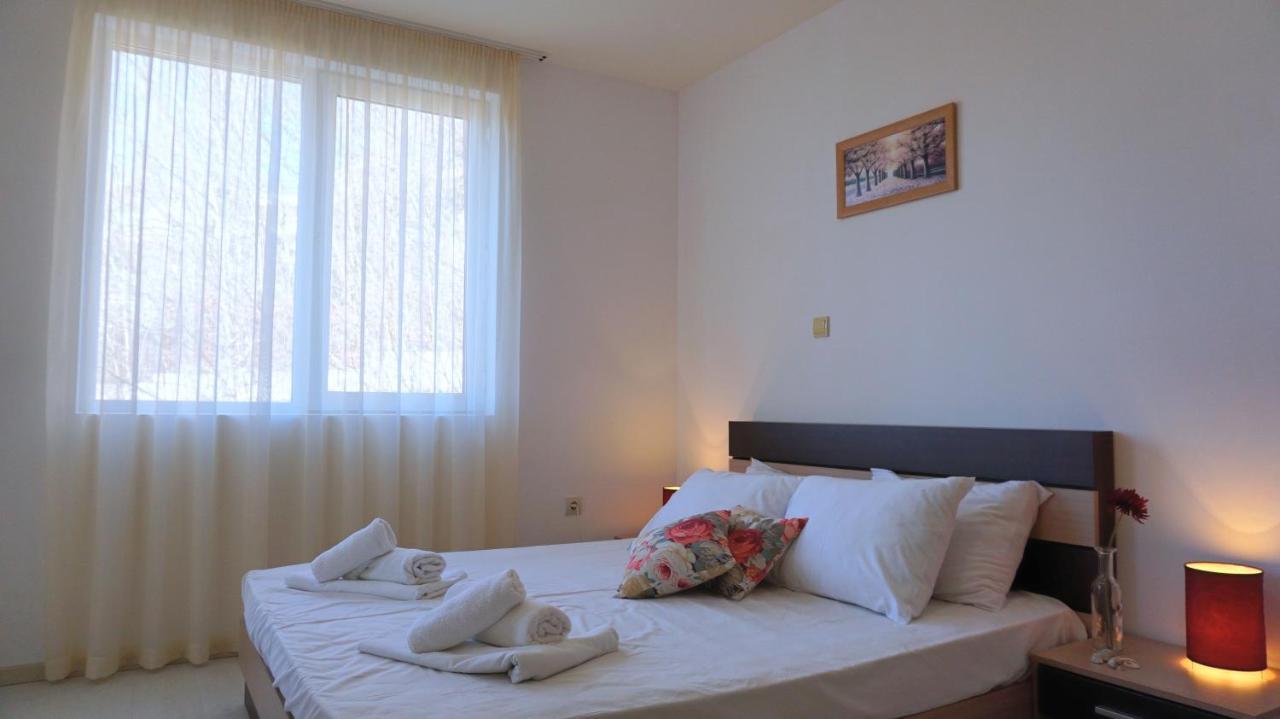 Апартаменти Свети Георги - Saint George Apartments Kavarna Extérieur photo