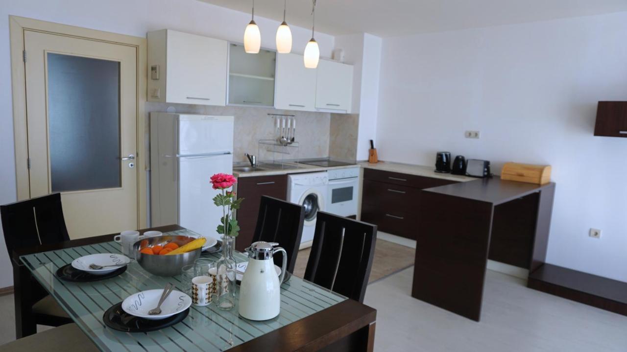 Апартаменти Свети Георги - Saint George Apartments Kavarna Extérieur photo