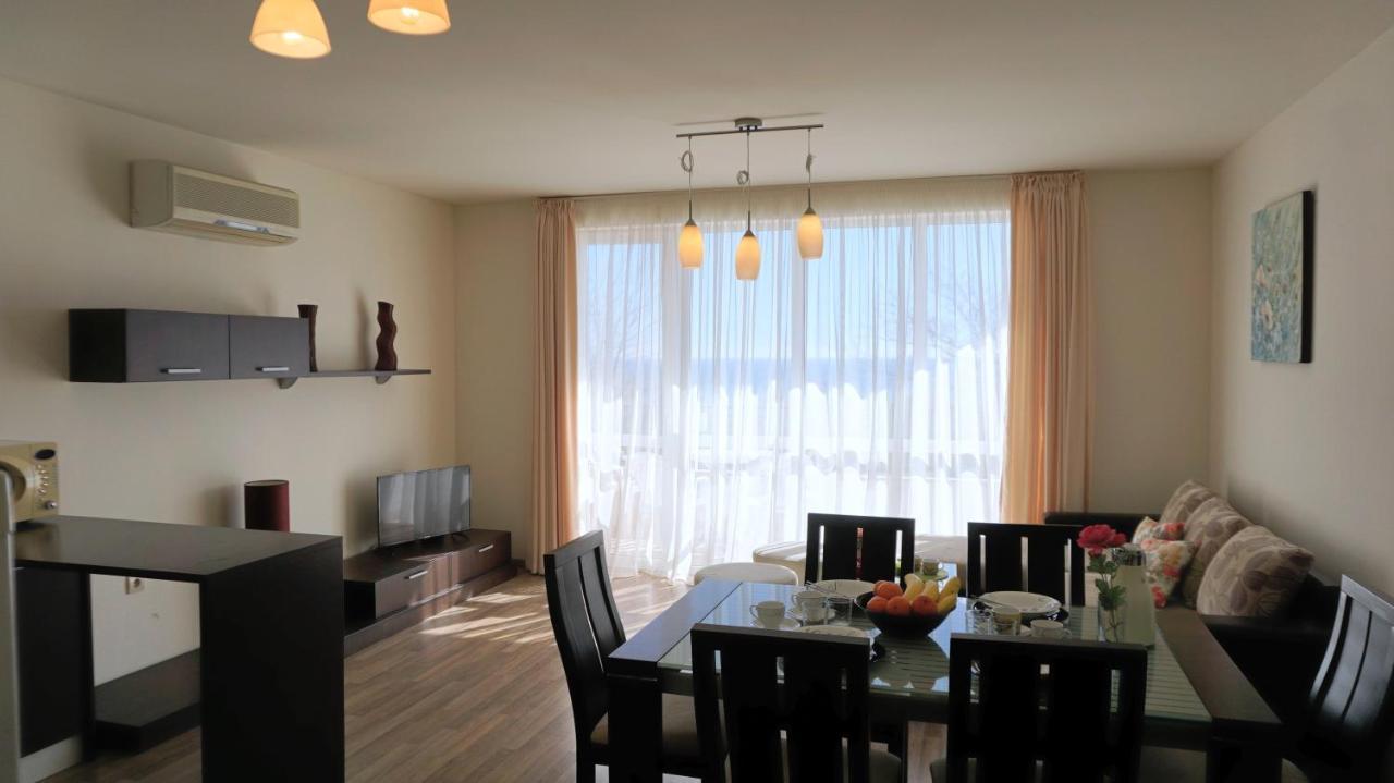 Апартаменти Свети Георги - Saint George Apartments Kavarna Extérieur photo