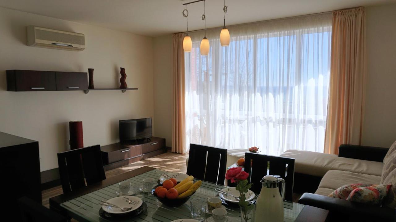 Апартаменти Свети Георги - Saint George Apartments Kavarna Extérieur photo