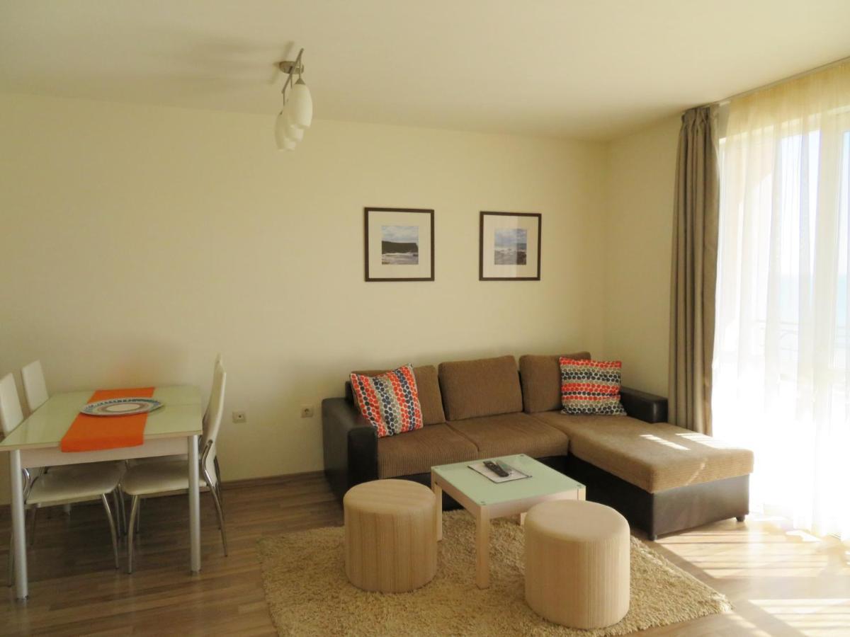 Апартаменти Свети Георги - Saint George Apartments Kavarna Extérieur photo