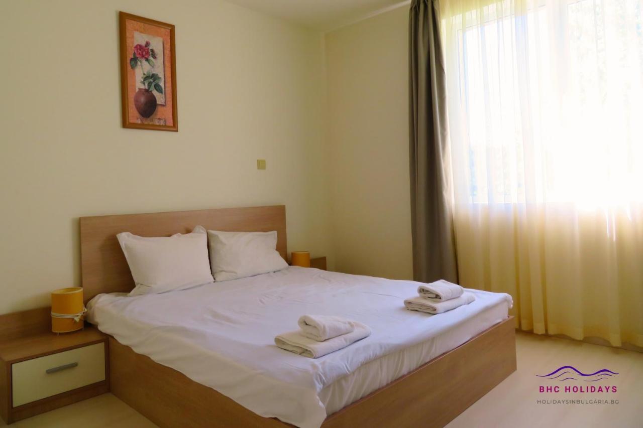 Апартаменти Свети Георги - Saint George Apartments Kavarna Extérieur photo