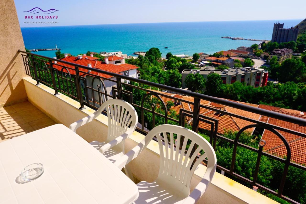 Апартаменти Свети Георги - Saint George Apartments Kavarna Extérieur photo