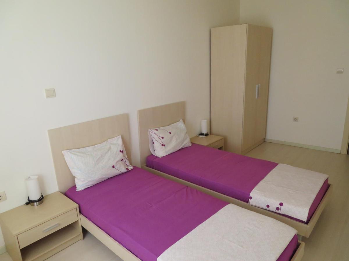 Апартаменти Свети Георги - Saint George Apartments Kavarna Extérieur photo
