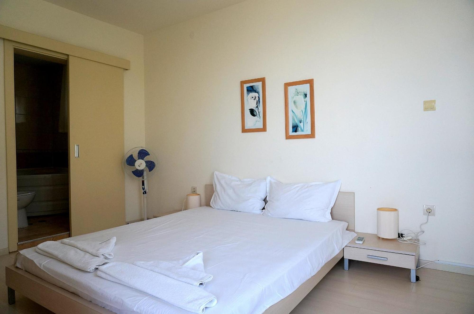Апартаменти Свети Георги - Saint George Apartments Kavarna Chambre photo